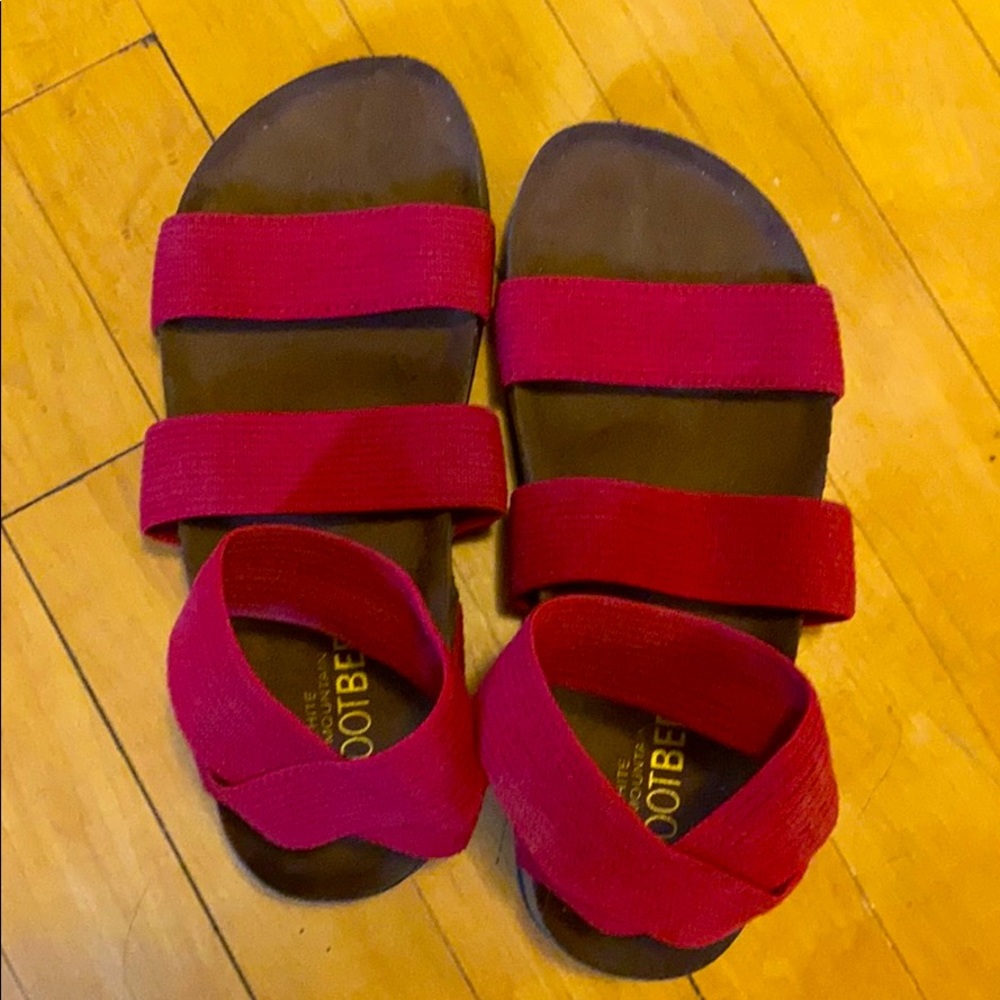 White Mountain Red Strappy Sandler